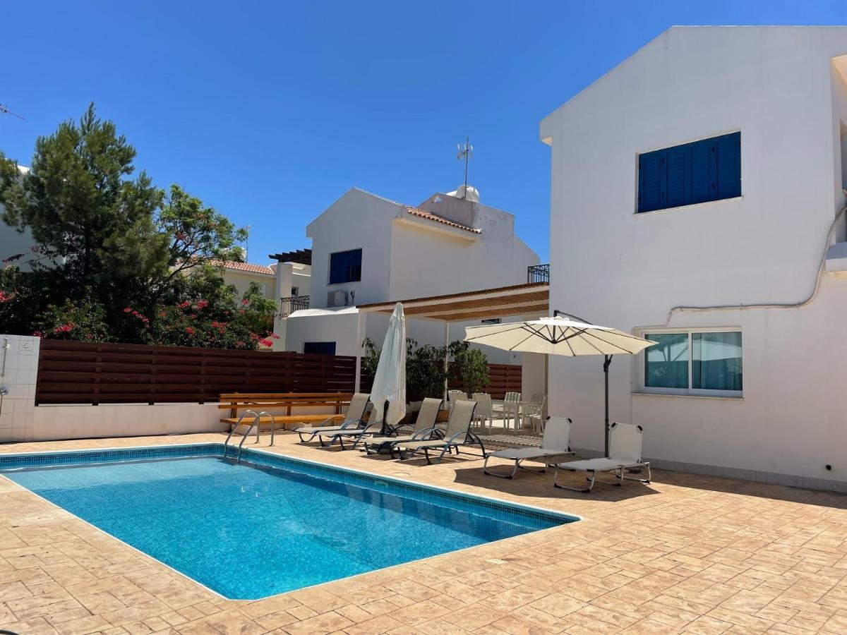 Sol Y Mar Malama Villa Paralímni Eksteriør bilde